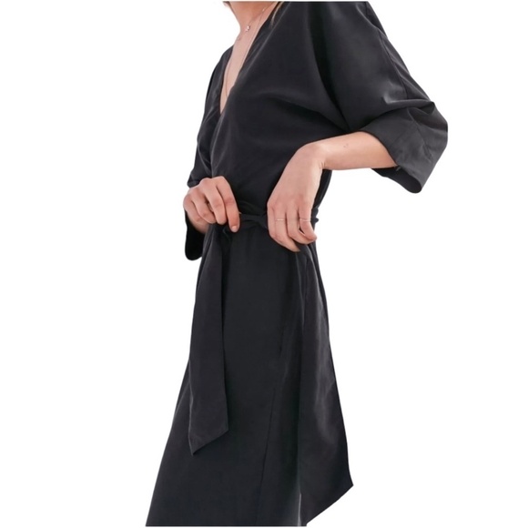 URBAN OUTFITTERS Silence Noise Wide Leg Kimono Wrap Crop Culotte Jumpsuit - Picture 5 of 14